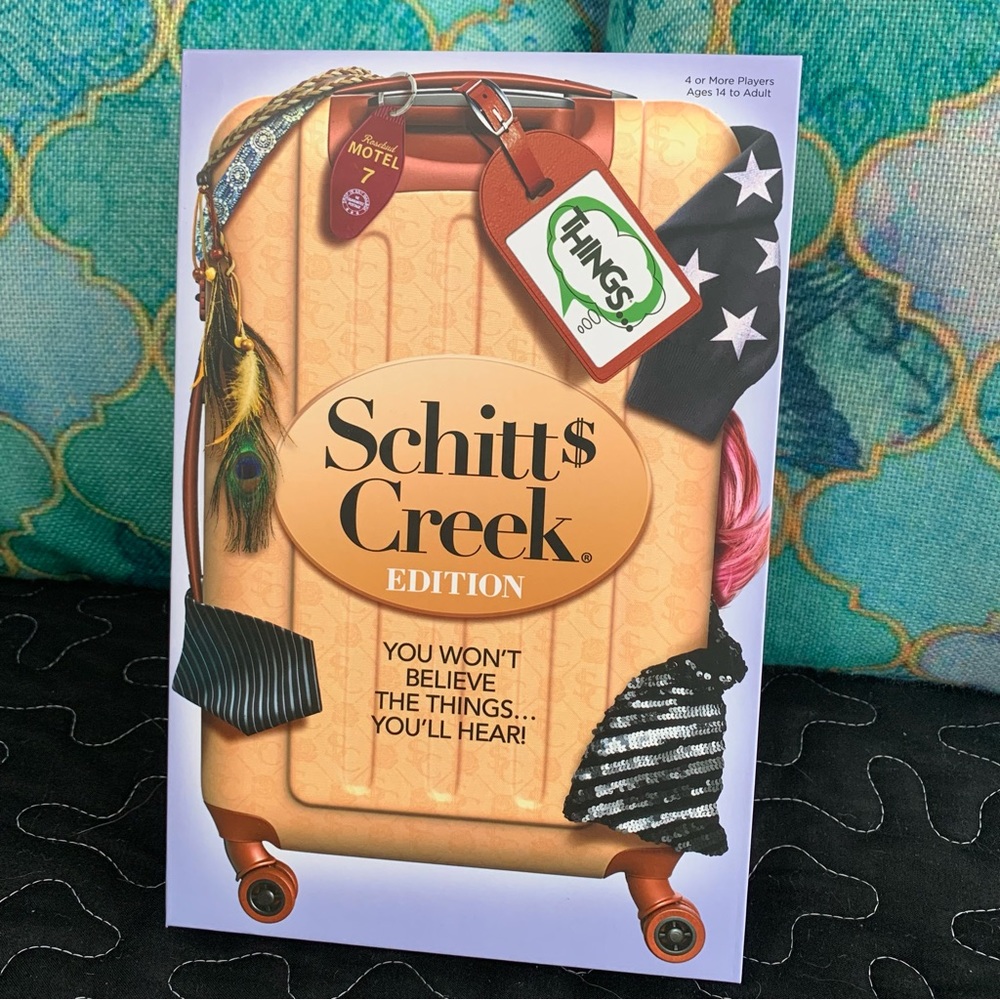 Schitts Creek game NWT